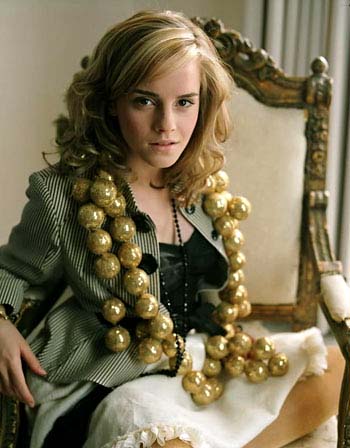 Emma Watson в журнале Parade (12 фото)