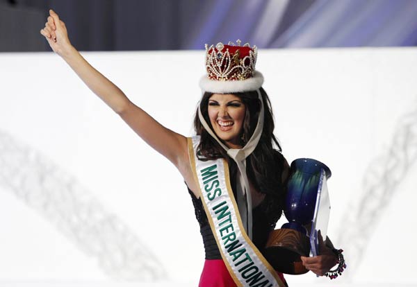 Победительница конкурса Miss international 2007 (9 фото)