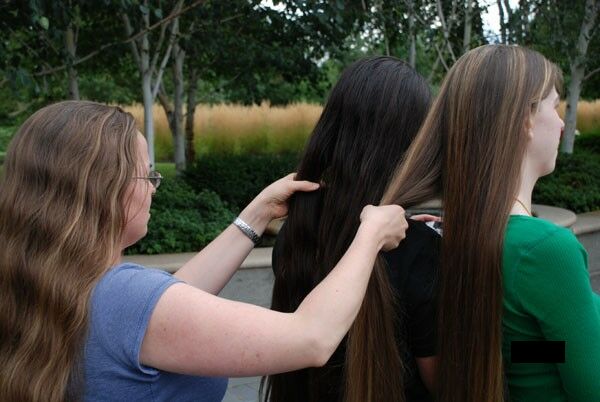 А вы любите длинные волосы? =)