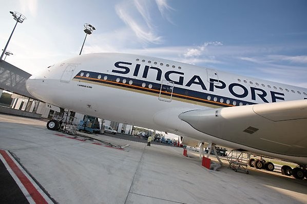 Самый большой грузопассажирский самолёт Airbus A380