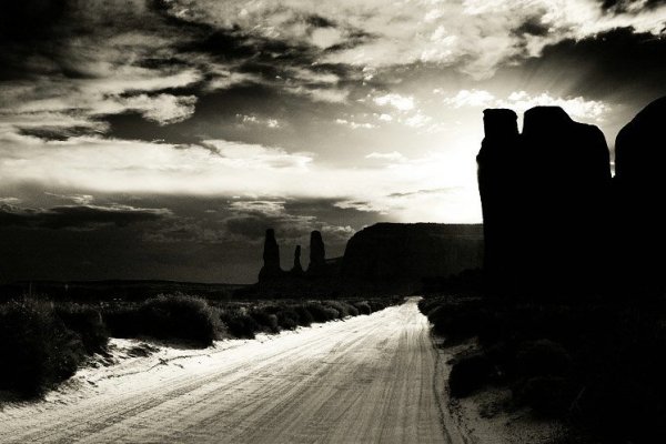 Monument Valley -   (20 )