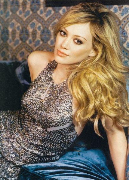 Hilary Duff ( )