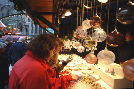 Рождественский рынок в городе Aachen (30 фото)