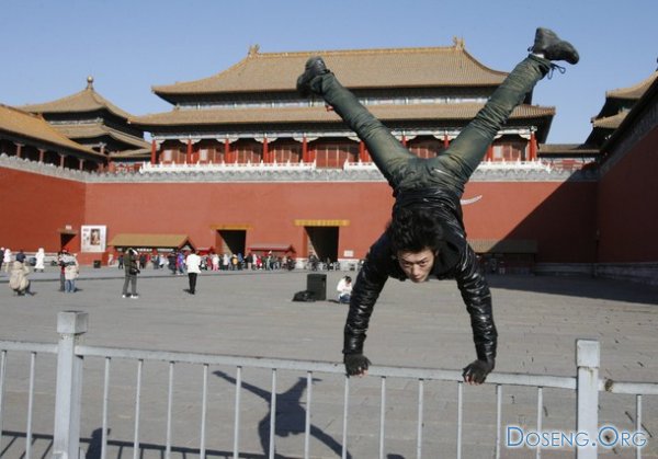 Пекинский паркур (8 фото)
