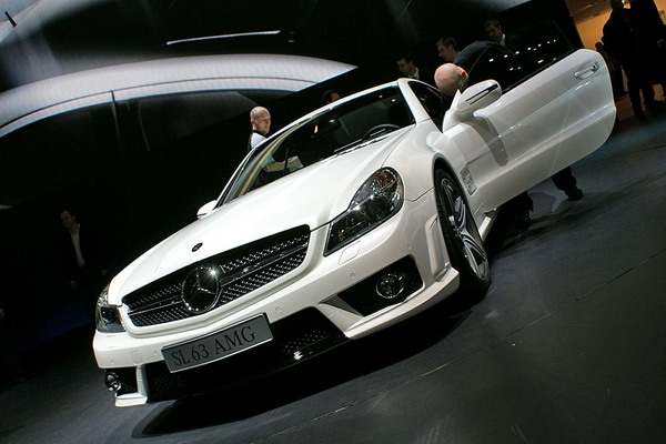  Mercedes SL 63 AMG