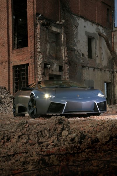    Lamborghini Reventon