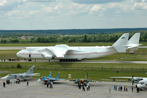 An-225