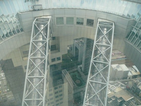 Самый высокий эскалатор в мире! (15 фото)