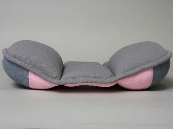 Японская прикольная подушка для... (7 фото)