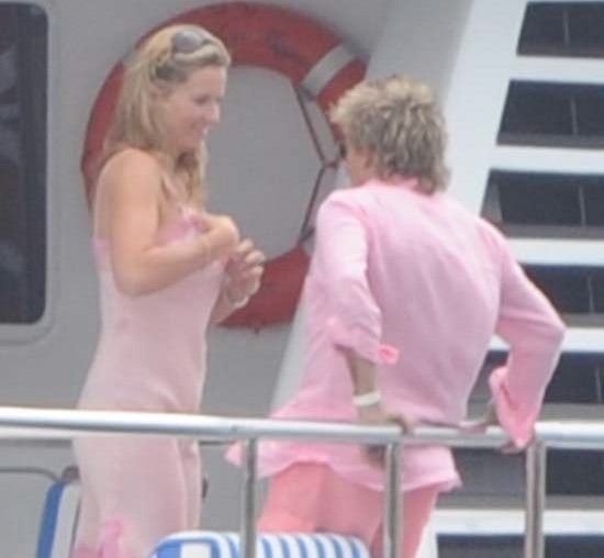    (Rod Stewart)        (Penny Lancaster) (5 )