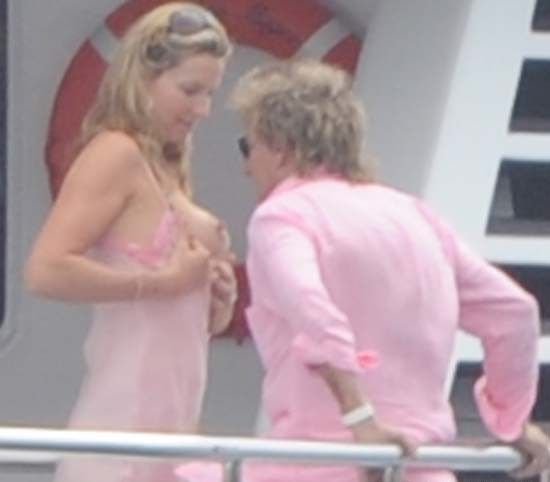    (Rod Stewart)        (Penny Lancaster) (5 )