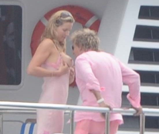    (Rod Stewart)        (Penny Lancaster) (5 )