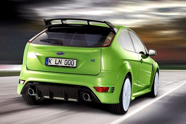  Ford Focus RS   