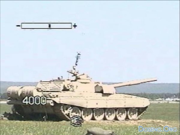 Подрыв Т-72 противотанковой ракетой (14 фото)
