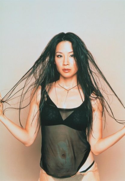 Lucy Liu (10  HQ)