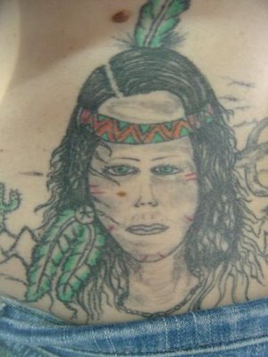 Зачем люди делают себе такие татуировки?