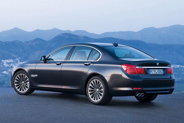 В Мюнхене официально представлен новый BMW 7-ой серии