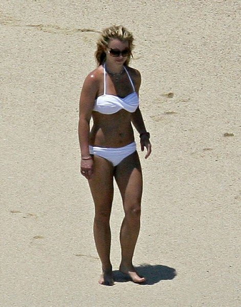 Britney Spears   (10 )