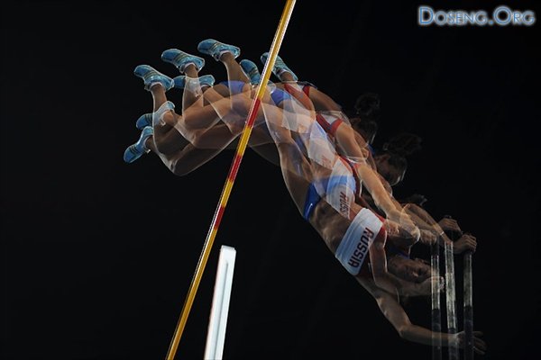 Российская прыгунья Елена Исинбаева установила новый мировой рекорд на Олимпиаде 2008 в Пекине