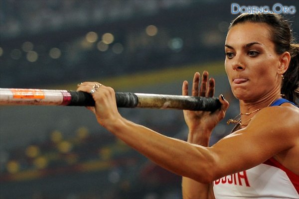 Российская прыгунья Елена Исинбаева установила новый мировой рекорд на Олимпиаде 2008 в Пекине