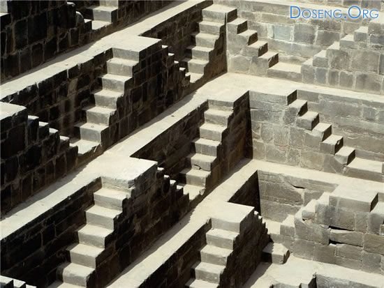   Chand Baori 16 