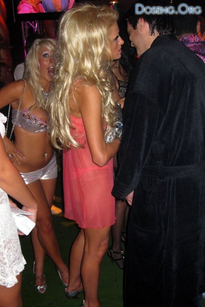 Paris Hilton   Playboy (6 )