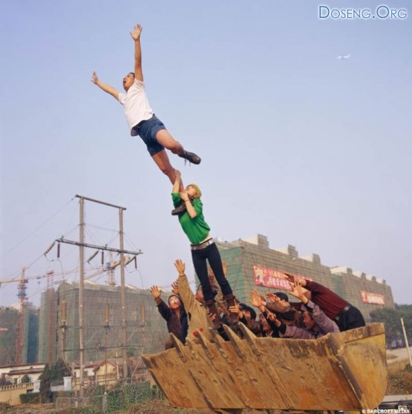     (Li Wei)