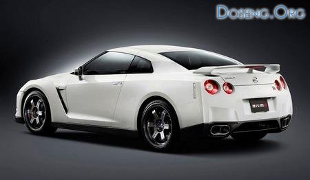 Nismo      Nissan GT-R