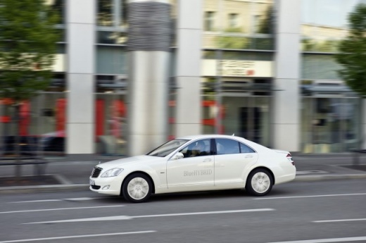 Mercedes-Benz S400 BlueHYBRID