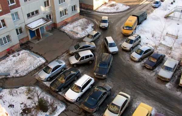 Непризнанные мастера парковки (22 фото)