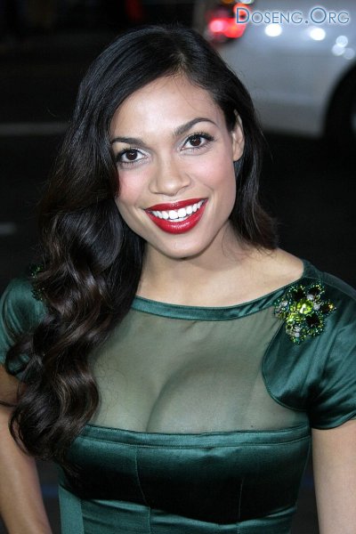  Rosario Dawson (9 )