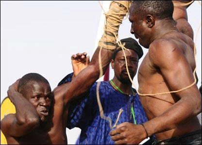 Нигерийский бокс (9 фотографий)