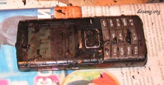 Неубиваемый телефон (8 фото)