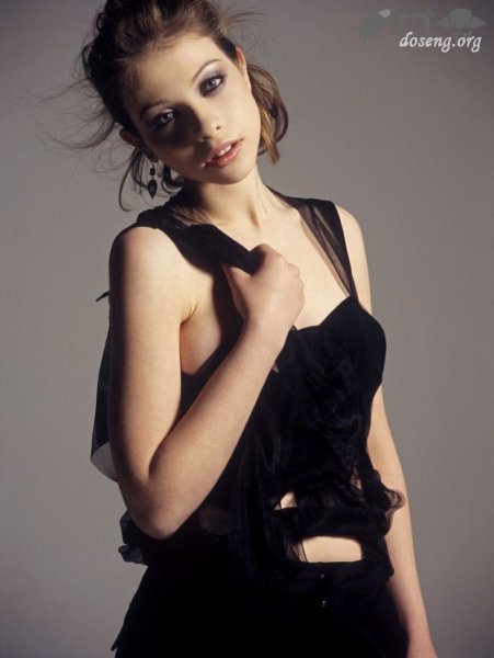  , Michelle Trachtenberg (10 )