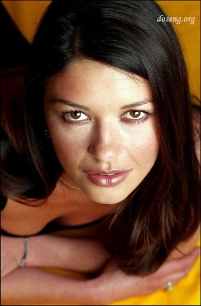    (Catherine Zeta Jones)