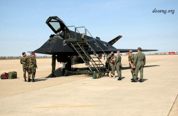  F-117 Nighthawk (18 )