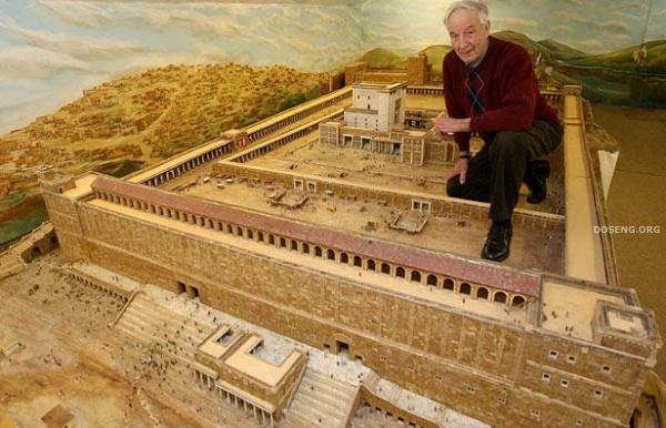 Модель библейского Храма в Иерусалиме (17 фото)