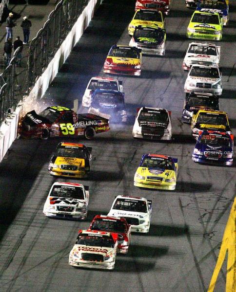    NASCAR (35 )