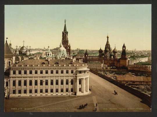 Питер и Москва - прошлый век