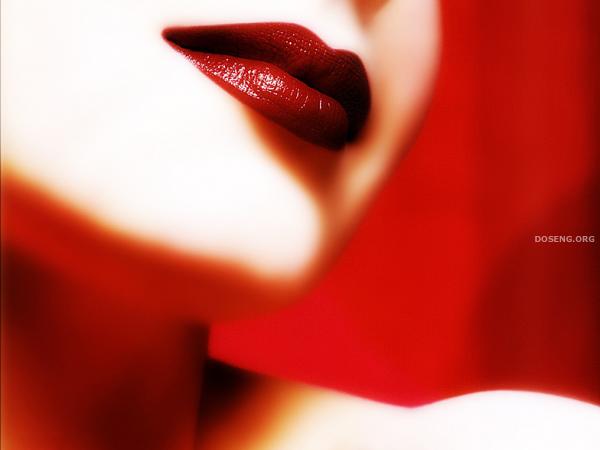 Эти прекрасные женские губы (15 фотографий)