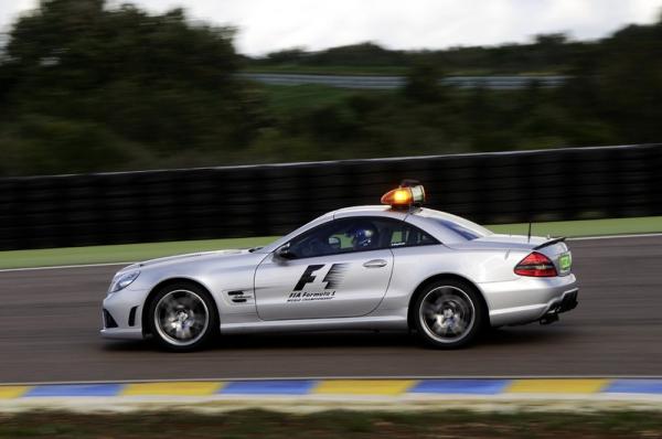 Mercedes-Benz SL63 AMG F1 2009 Safety Car (10 )