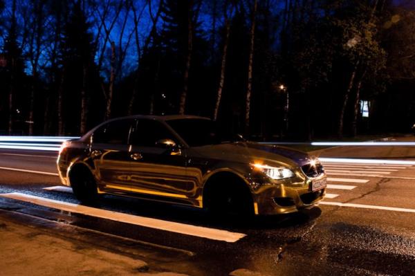  BMW M5 (11 )