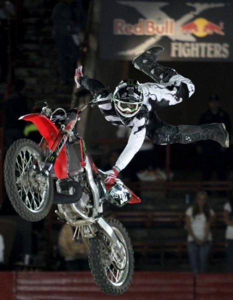 Red Bull X Fighters (17 )