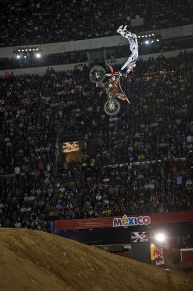 Red Bull X Fighters (17 )