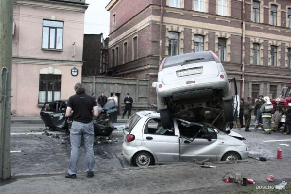 Авария в Питере (9 фото)