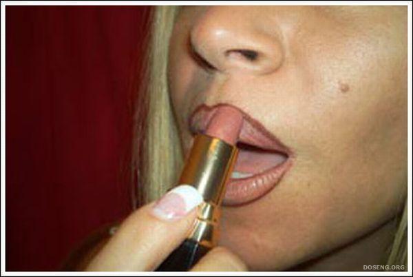 Новый метод покраски губ у блондинок
