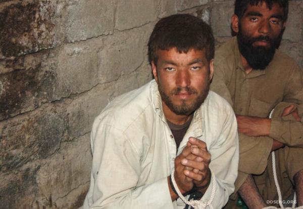 Репортажная съемка из Афганистана (64 фото)