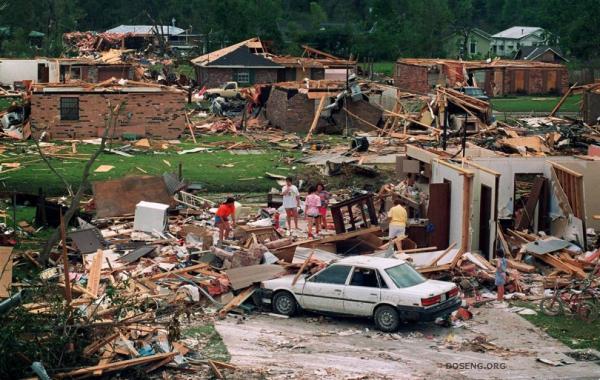 Cтрашные ураганы в истории США (фото + текст)