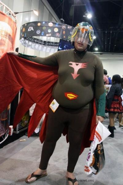Самые худшие костюмы супергероев (51 фото)