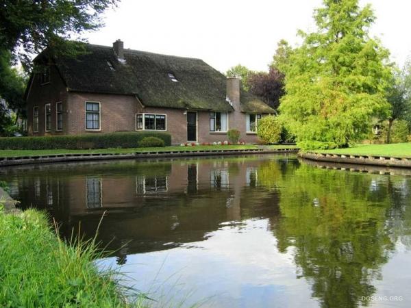 Голландская деревня (20 фото)